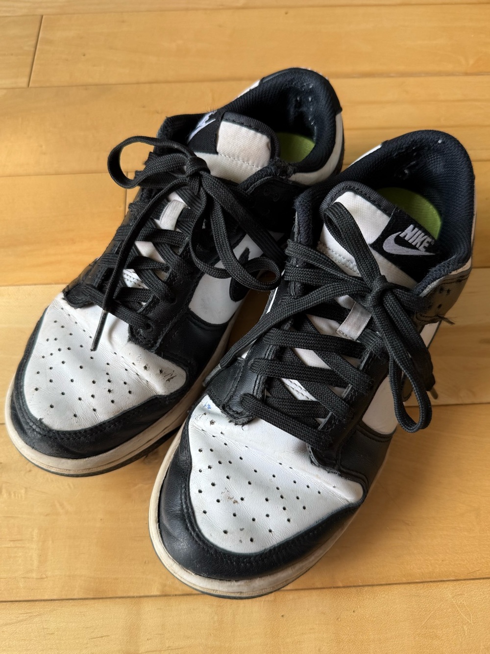 Nike Dunk Low Black White